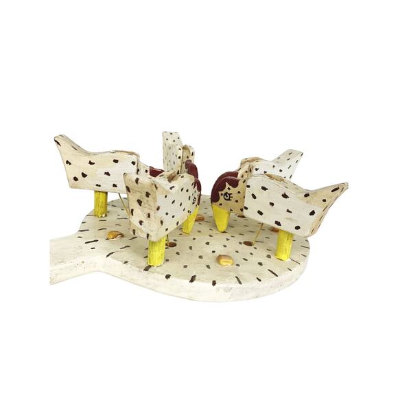 Vintage Folk Art Handmade Toy Chickens Eating When Moved in Circle - Picture 5 of 6